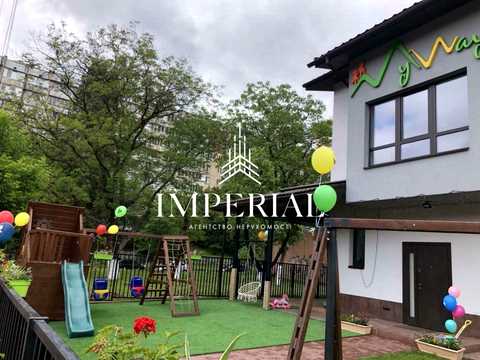 комерційна за адресою Професора Караваєва вул., 1