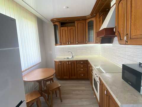 квартира за адресою Перемоги просп., 72