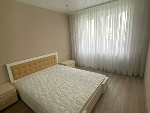 квартира за адресою Перемоги просп., 72