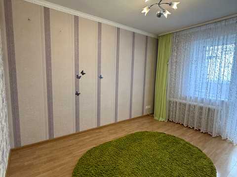 квартира за адресою Академіка Єфремова вул. (Командарма Уборевича), 4