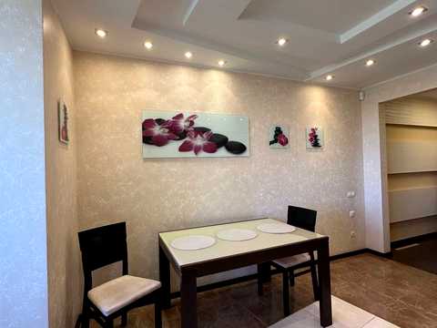квартира за адресою Тополина вул., 26