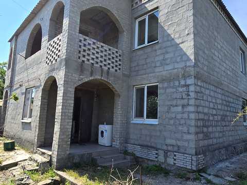 будинок за адресою Металургiв вул., 27