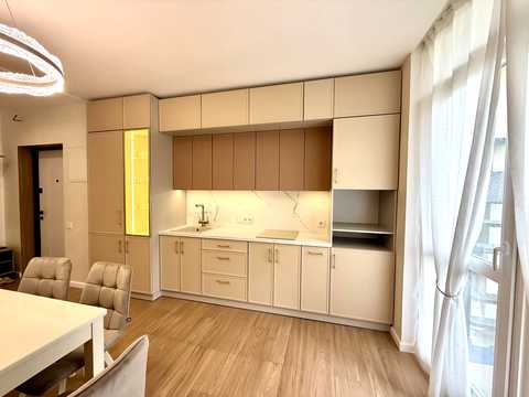 квартира за адресою В'ячеслава Чорновола вул., 17