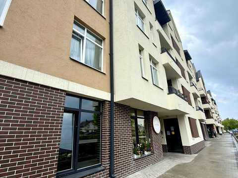 квартира за адресою В'ячеслава Чорновола вул., 17