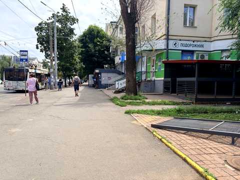 коммерческая по адресу Джохара Дудаева ул. (Есенина), 8