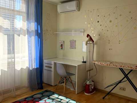 квартира по адресу Голосеевский просп. (40-летия Октября), 130/57