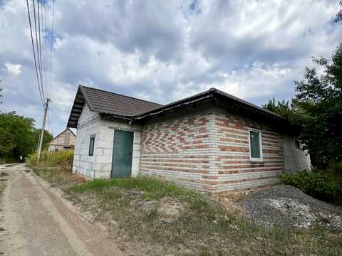 ділянка за адресою с. Промінь, Хутірська
