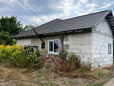 ділянка за адресою с. Промінь, Хутірська