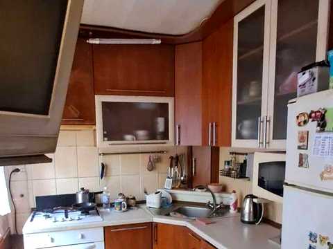 квартира за адресою Великотирнівська вул., 14