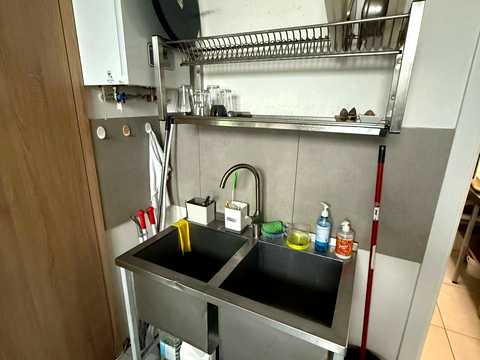 комерційна за адресою Бігова вул., 17