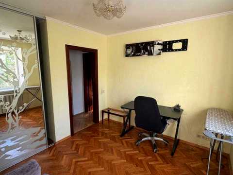 квартира за адресою Київ, Антоновича вул. (Горького), 103-А