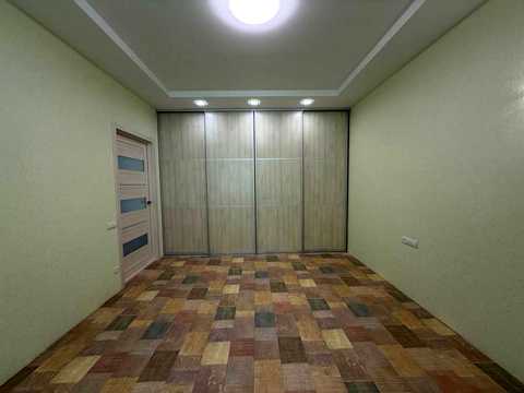 квартира по адресу Милорадович Єлизавети ул., 45