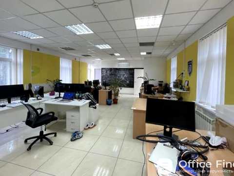 комерційна за адресою Заводська вул., 8