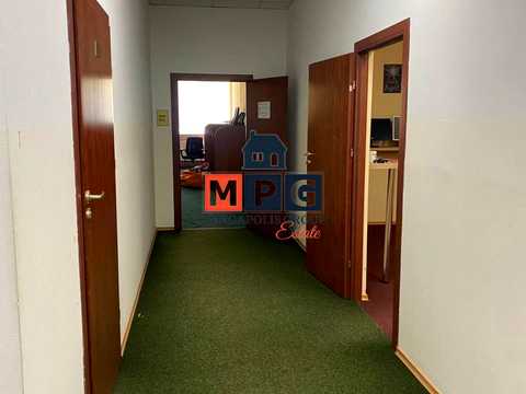 коммерческая по адресу Богдана Хмельницкого ул., 20