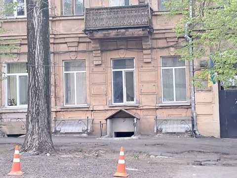 коммерческая по адресу Конная ул., 6