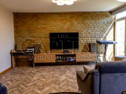 квартира за адресою Регенераторна вул., 4 к1