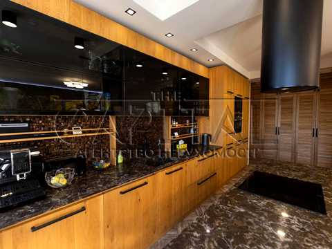 квартира за адресою Регенераторна вул., 4 к1