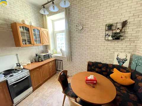 квартира за адресою Богдана Хмельницького вул., 15/19