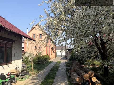 будинок за адресою Мира