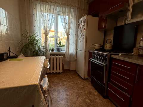 квартира за адресою Перемоги просп., 143