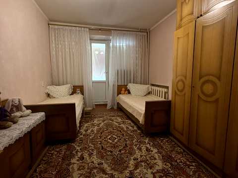 квартира за адресою Перемоги просп., 143