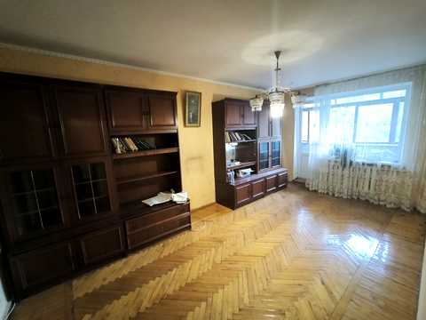 квартира за адресою Космонавтів просп., 73