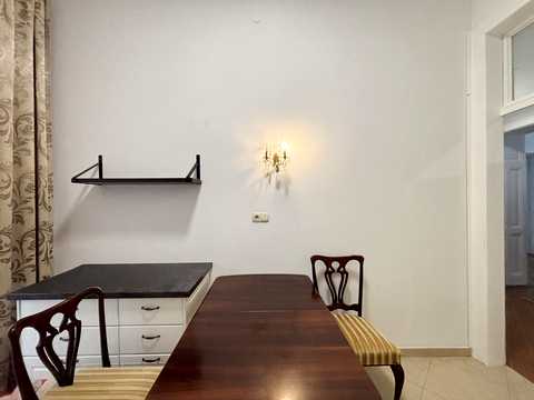 квартира за адресою Пантелеймона Куліша вул., 16