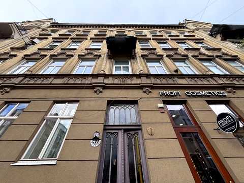 квартира за адресою Пантелеймона Куліша вул., 16