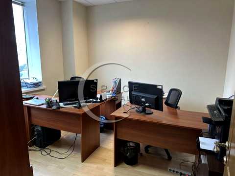 комерційна за адресою Юрія Шумського вул., 1