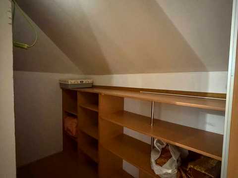 будинок за адресою Збройних Сил України вул. (Миру), 30а