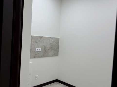 комерційна за адресою Краснова вул., (65 перлина)