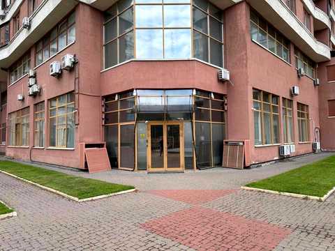 комерційна за адресою Жилянська вул., 59
