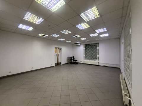 коммерческая по адресу Новодарницкая ул., 30