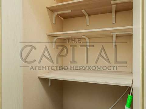 квартира за адресою Євгена Коновальця вул. (Щорса), 36-В