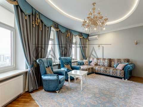 квартира за адресою Євгена Коновальця вул. (Щорса), 36-В