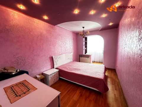 квартира за адресою Молодіжна вул., 48