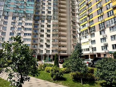 квартира за адресою Академіка Заболотного вул., 15-В