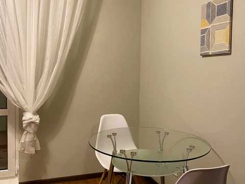 квартира за адресою Софії Русової вул., 7-А