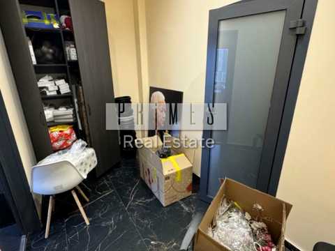 комерційна за адресою Товарна вул., 1