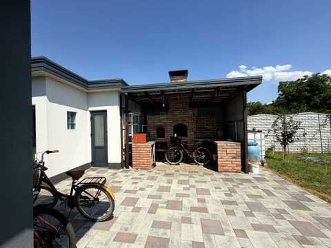 будинок за адресою смт. Обухівка, партизанська, 14б