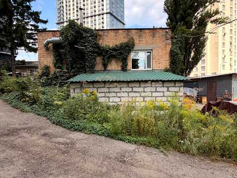 коммерческая по адресу Академика Глушкова просп., 11