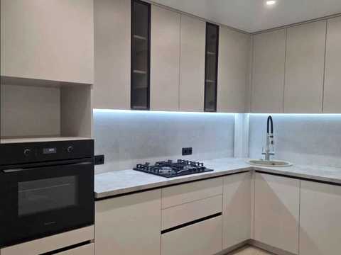 квартира за адресою Злуки просп., 7