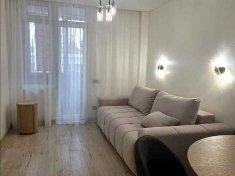 квартира за адресою Злуки просп., 7