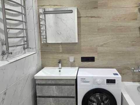 квартира за адресою Злуки просп., 7