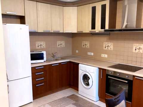 квартира по адресу Осенняя ул., 33