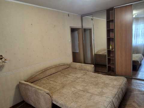 квартира по адресу Героев Днепра ул., 16-А