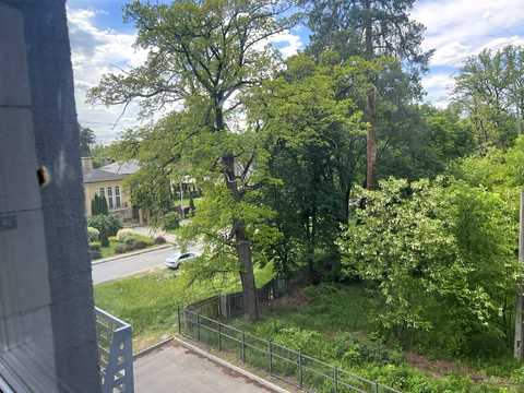 квартира по адресу Квітки Цісик ул. (Гамарника), 32