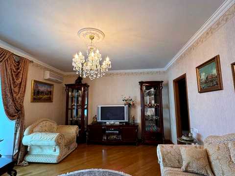 квартира за адресою Обсерваторний пров., 2/4