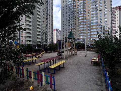 квартира по адресу Софии Русовой ул., 7-А
