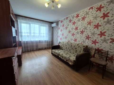 квартира за адресою Олега Мудрака вул. (Генерала Наумова), 33